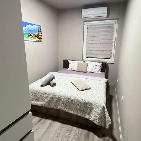 Apartment Seaside Warna